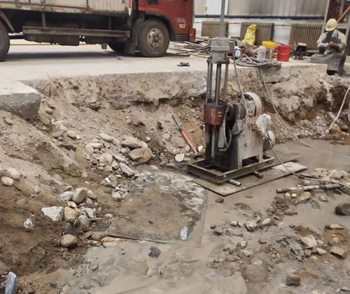 九龙坡公路下沉压浆